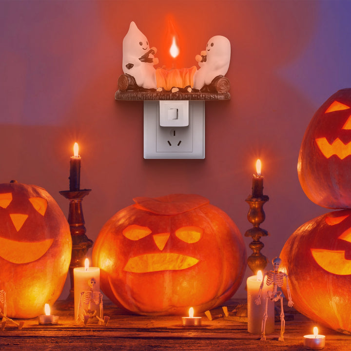2Pcs Ghost Campfire Flickering Flame Night Light Indoor 3D Funny Halloween Nightlight Decoration Bedroom Night Light Halloween Decoration